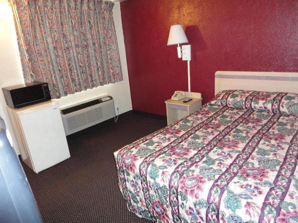 Americas Best Value Inn Батъл Крийк Стая снимка